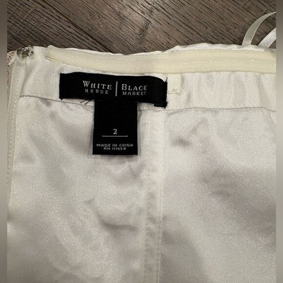 White House Black Market White Gold Embroidered Satin Bustier Crop Top - Picture 4 of 7